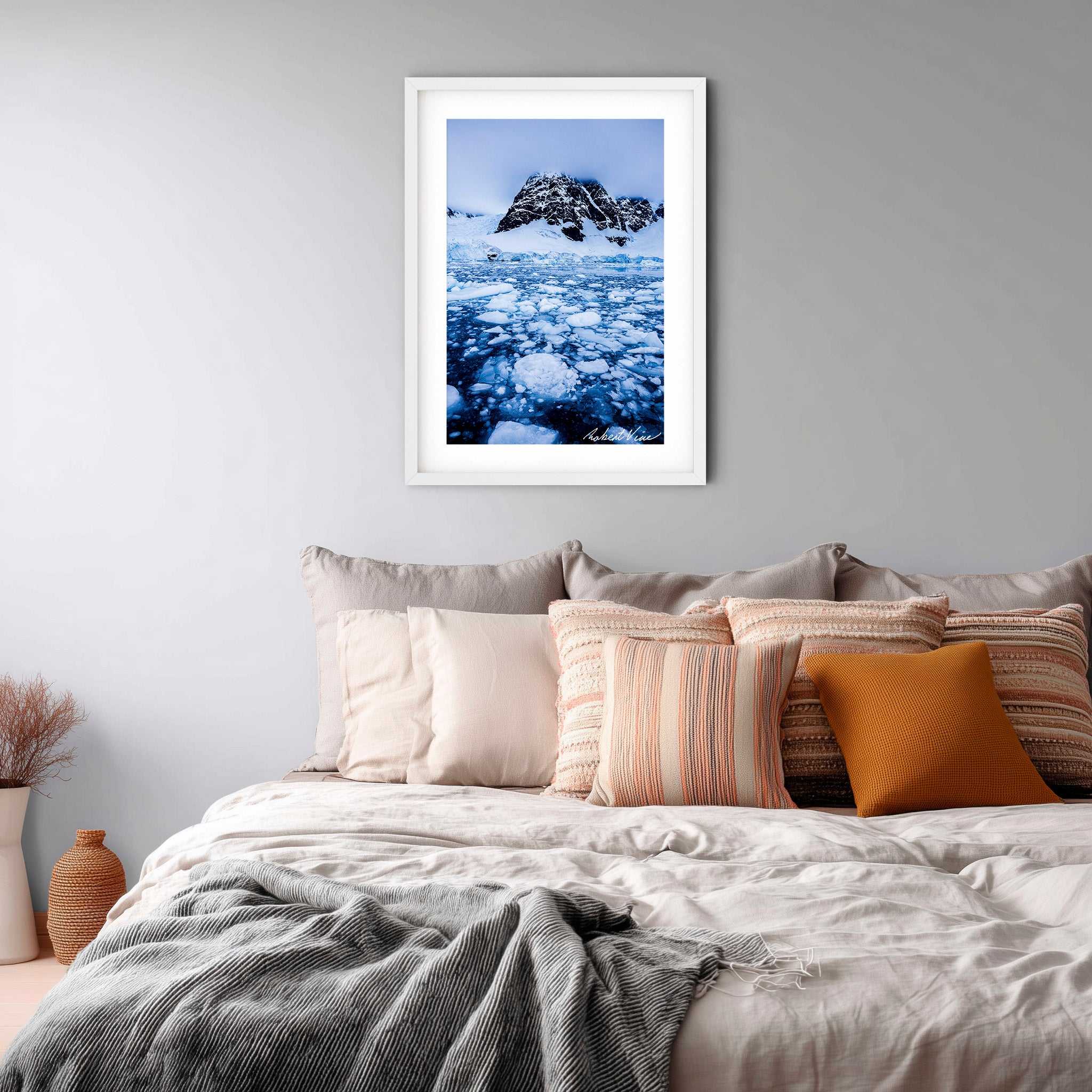 Paradise Bay Drift — Limited Edition Framed Print by Robert Vine