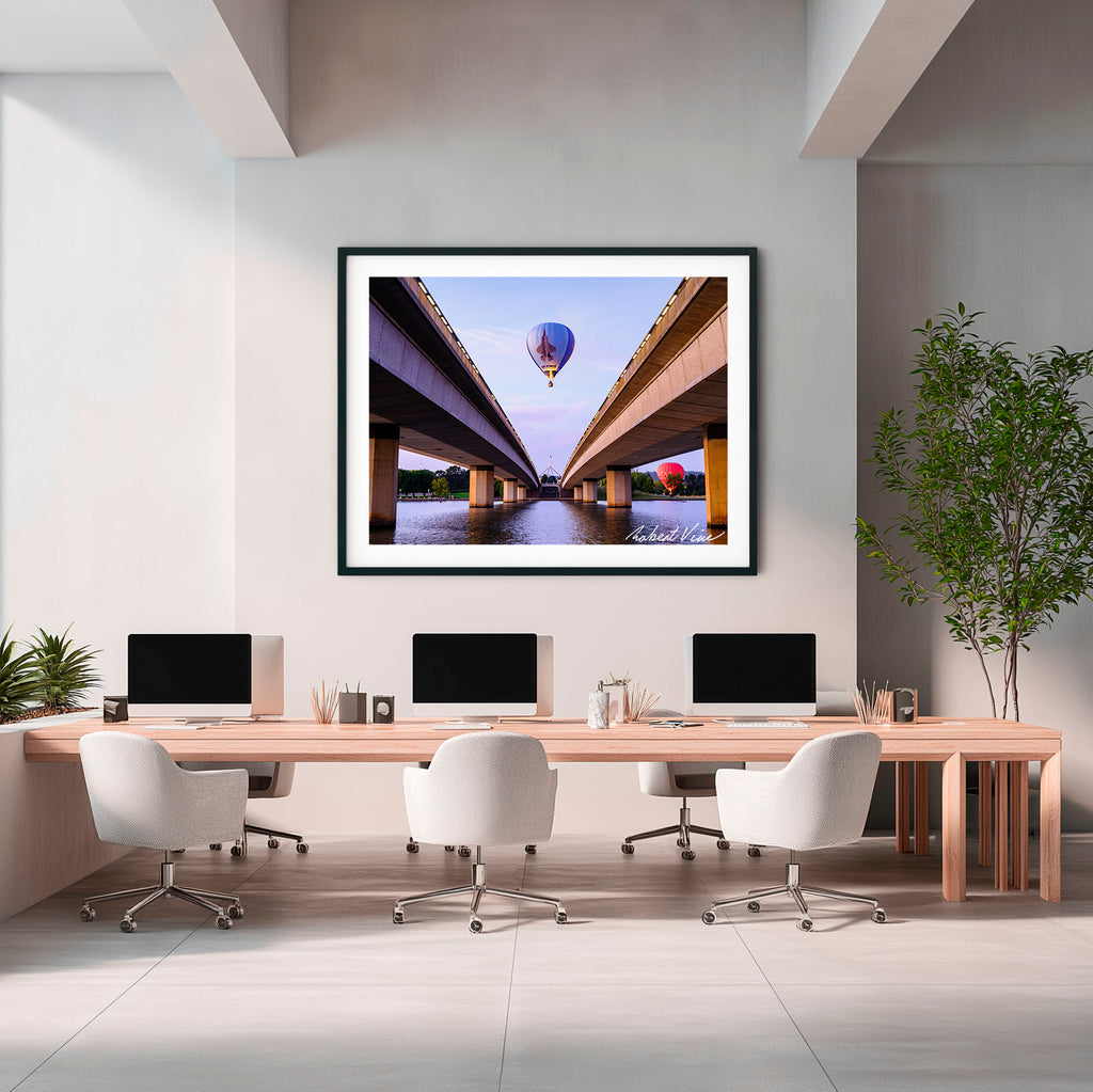 Air Force Balloon Over Commonwealth Avenue Bridge – Canberra | Limited Edition Framed Print