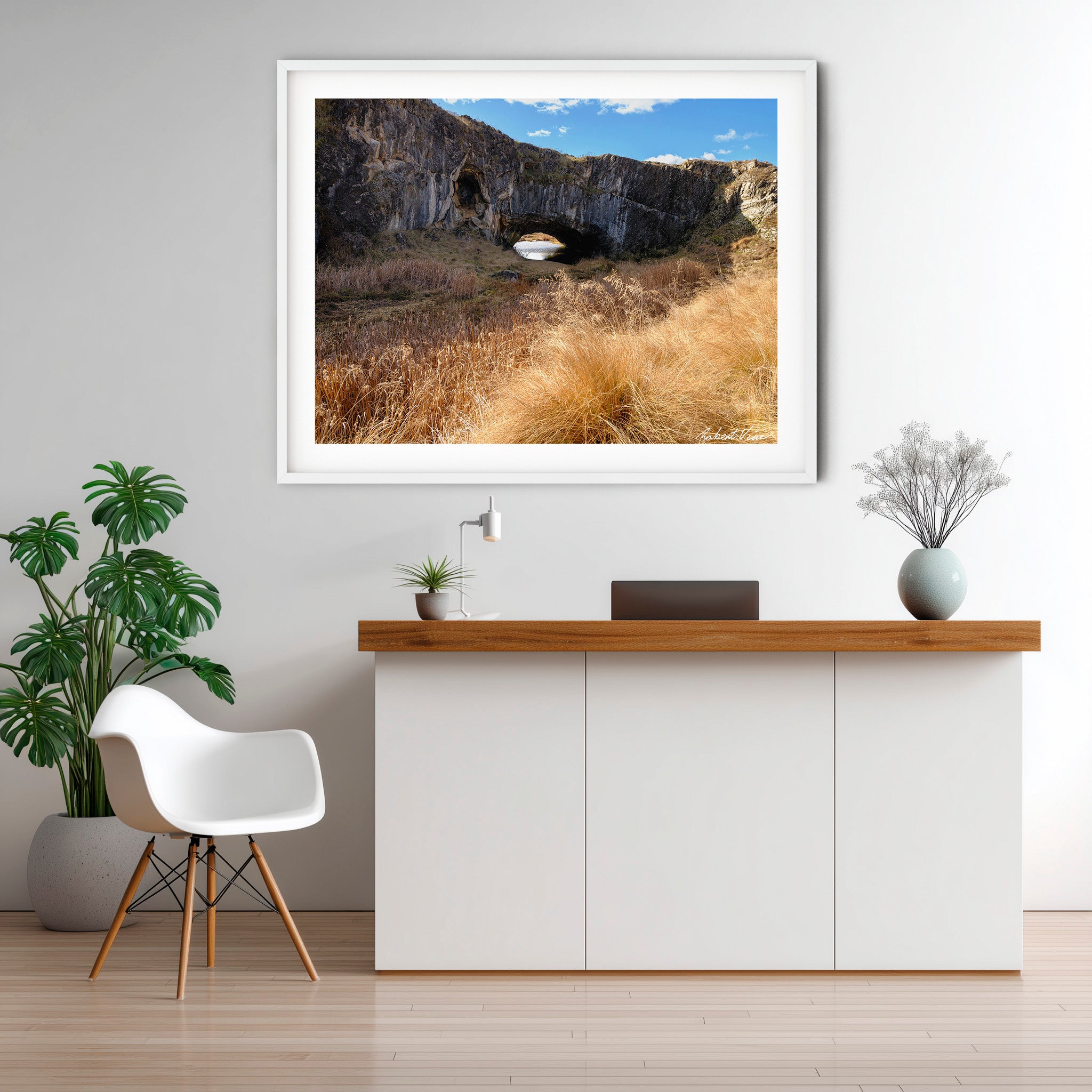 Golden Passage – London Arch Bridge, Burra